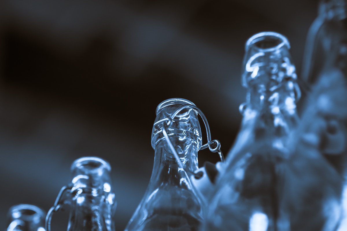 Agua embotellada o agua del grifo: ¿cuál es mejor?