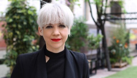 «Hay una precariedad laboral que se camufla con motivación y entusiasmo»