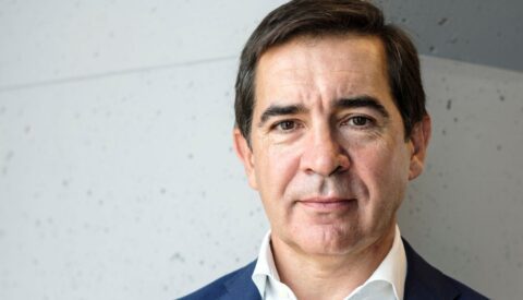 «La guerra en Ucrania nos obliga a abordar con mayor decisión la descarbonización de la economía»