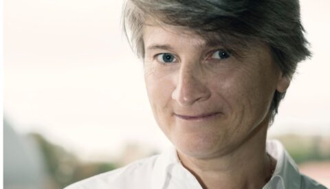 «Mi competidor es el coche»