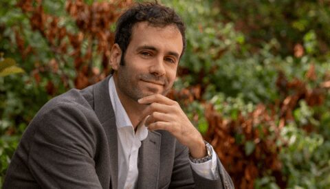 «No hay nada más conformista que el cinismo»