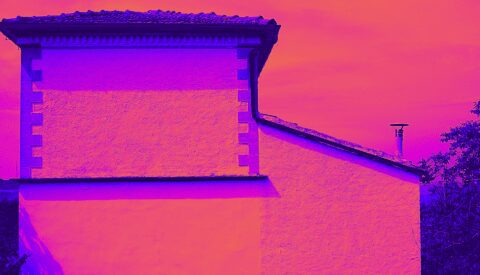 Casas sin ventanas, la luz ausente