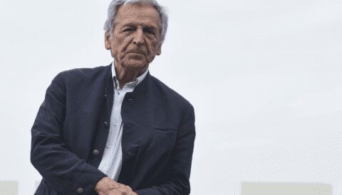 «No veo otra solución que hacer la guerra con las ideas y las palabras»